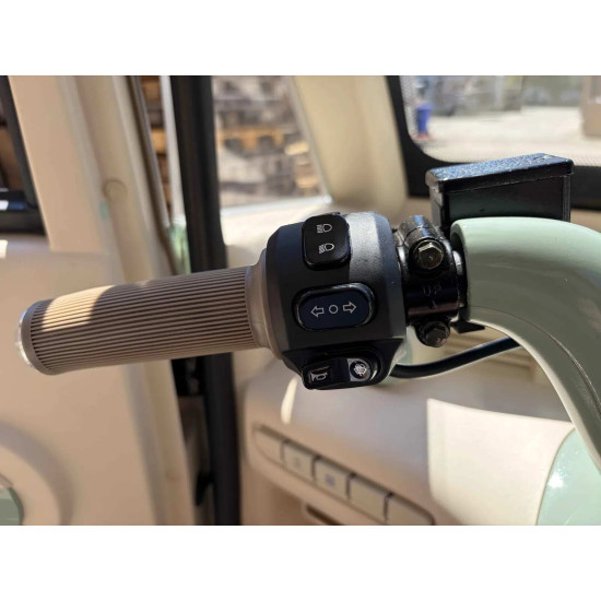 ENERBIKE TRIO CABIN 2.0 - elektrická trojkolka s uzavretou kabínou - 1kW 60V 58Ah, bez vodičského 25km/h